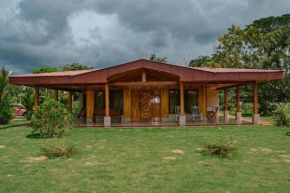 La Fortuna Country House